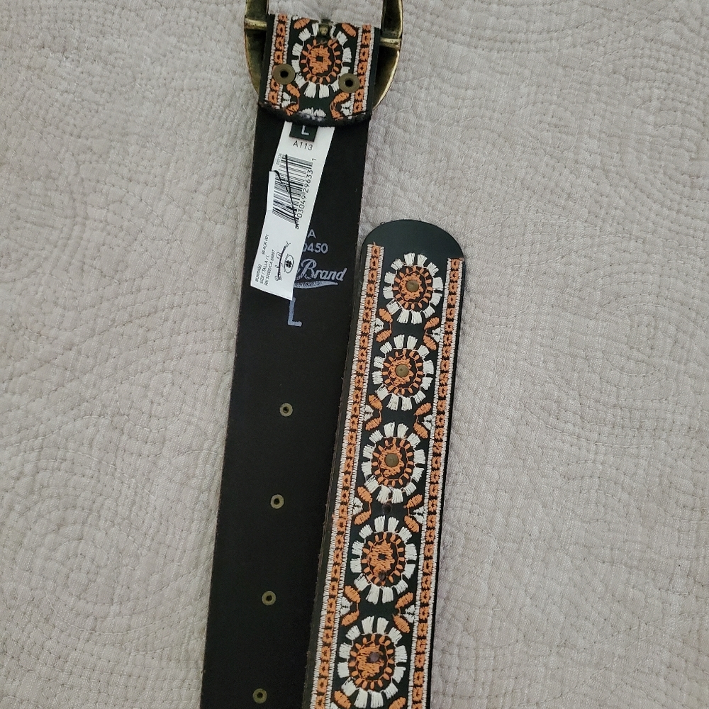 (NEW) "JAZZY" EMBROIDERED BELT BY LUCKY BRAND.